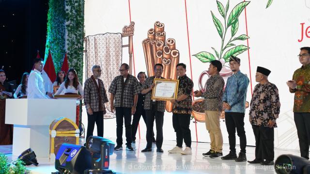 WhatsApp Image 2024 12 02 at 15.43.27 0e19d342