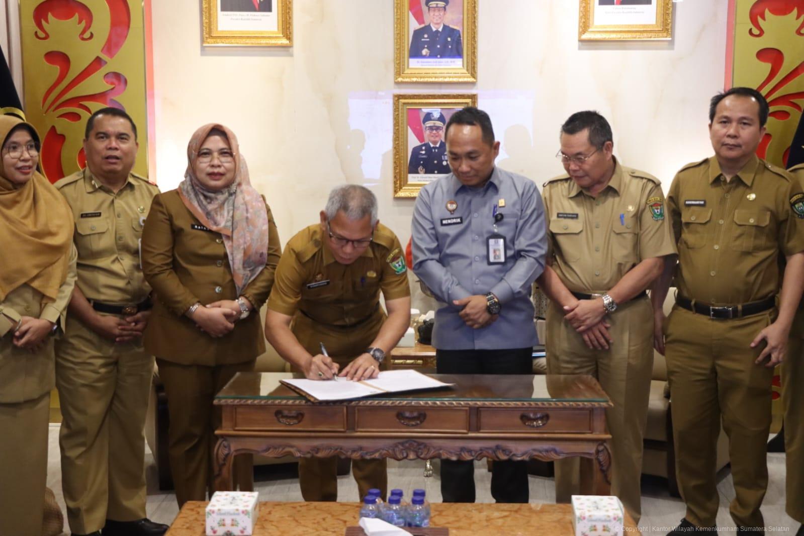 harmonisasi raperbup muara enim tentang tpp kemenkum sumsel 2
