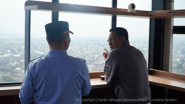 Menteri Hukum ke Ampera Palembang Posbankum 1