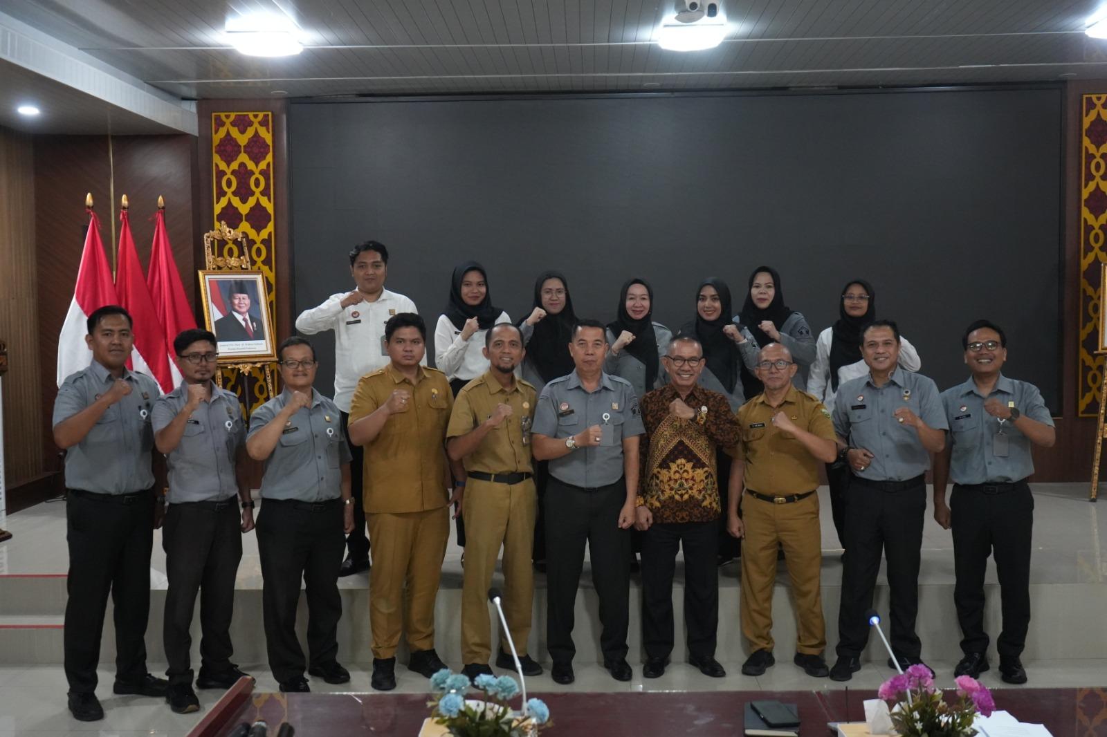 Kemenkum Sumsel Gelar Rapat Tim Analisis dan Evaluasi Produk Hukum Daerah 2026