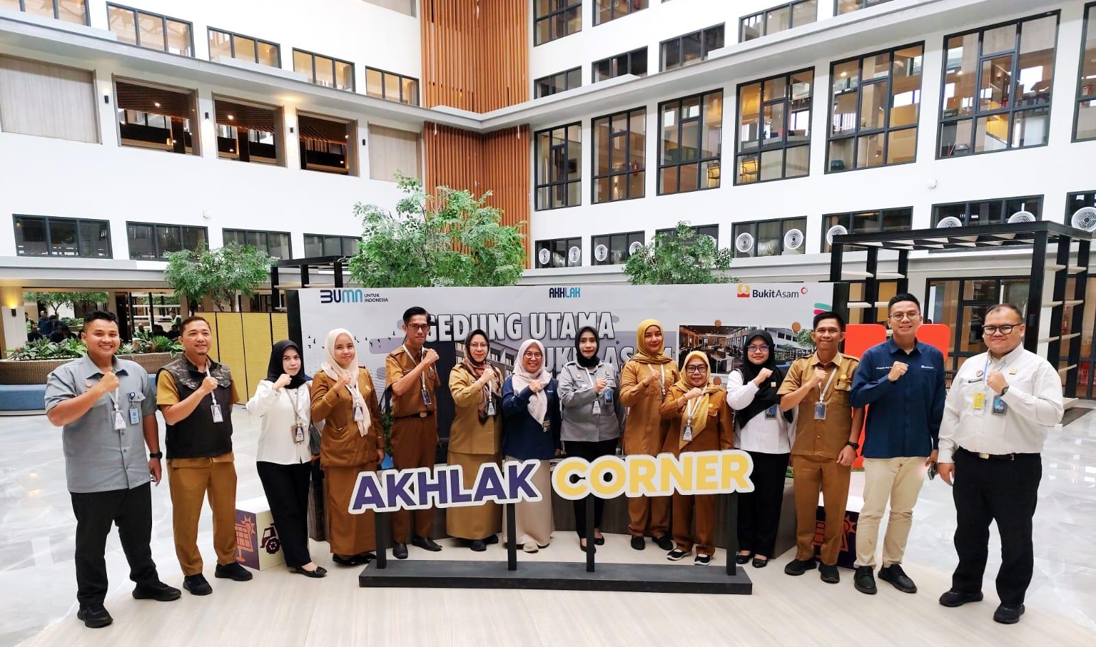 Perkuat Ekosistem Kreatif, Kanwil Kemenkum Sumsel Dorong SIBA Center Tanjung Enim Jadi Kawasan Berbasis KI