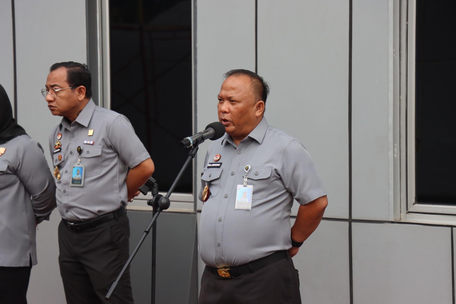 Kemenkum Sumsel Perkuat Komitmen Pertahankan WBBM dan Apresiasi Pegawai Teladan dalam Apel Pagi