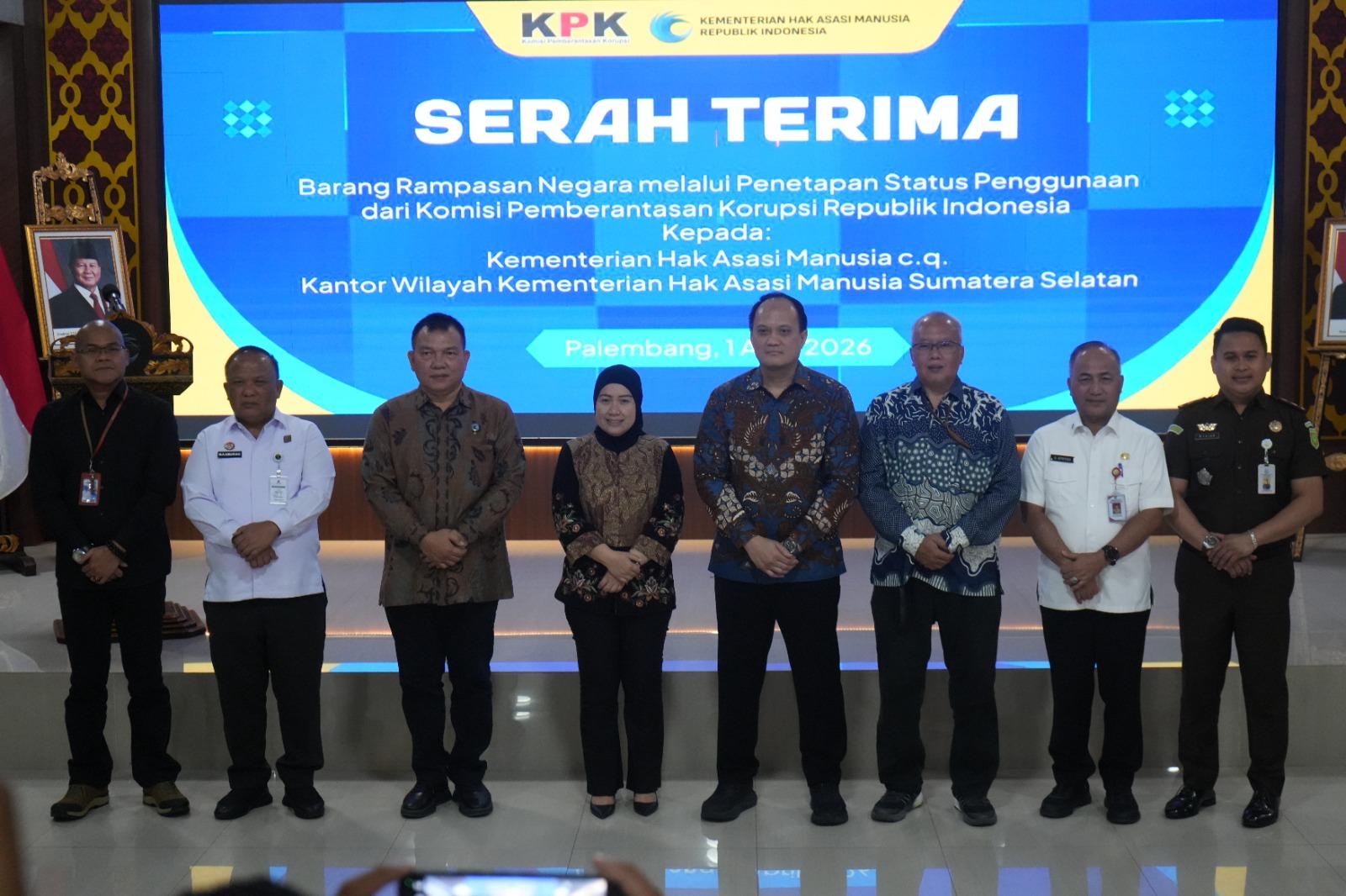 Kemenkum Sumsel Hadiri Serah Terima Barang Rampasan KPK, Kakanwil Tegaskan Optimalisasi Aset Negara